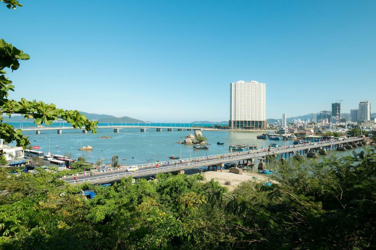 Gis Hotel Nha Trang & Motorbike Rental Exteriér fotografie